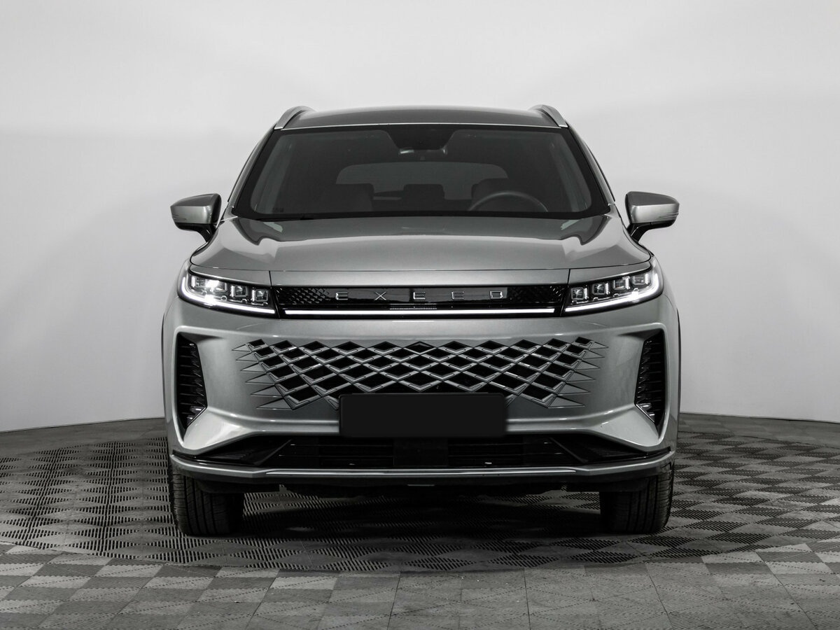 EXEED LX с пробегом — 2024 год. Фото: #1
