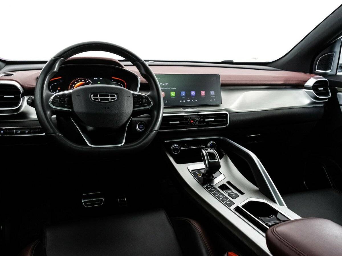 Geely Coolray с пробегом — 2021 год. Фото: #8