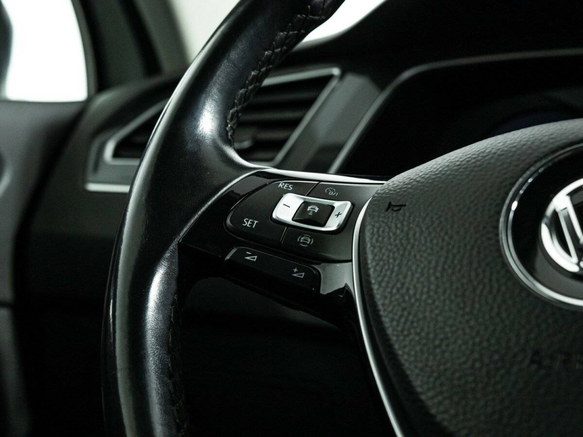 Volkswagen Tiguan с пробегом — 2018 год. Фото: #21