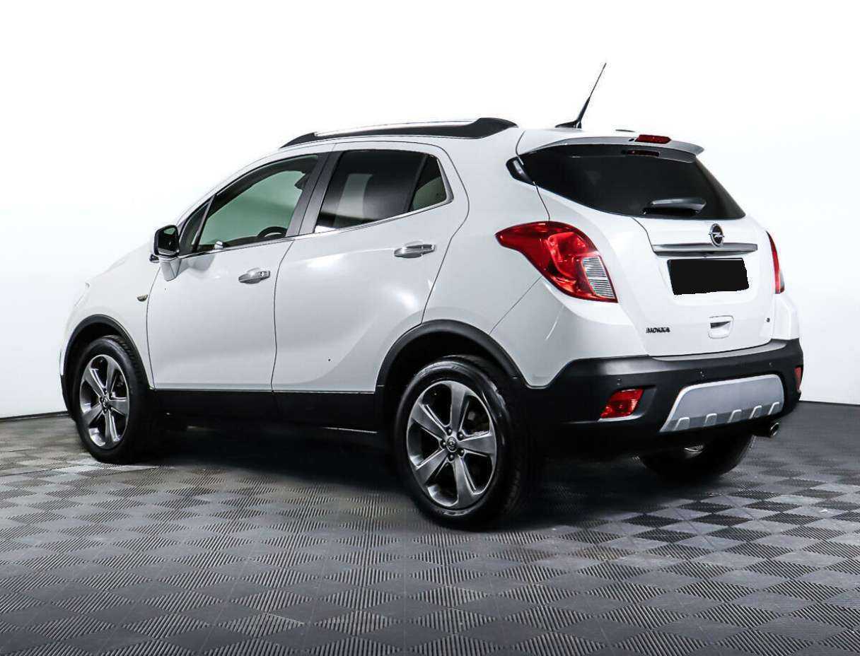 Opel Mokka с пробегом — 2013 год. Фото: #6