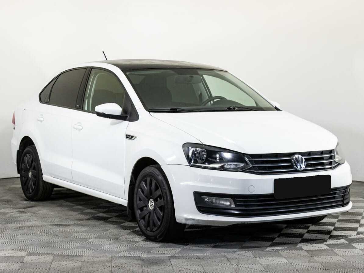 Volkswagen Polo с пробегом — 2016 год. Фото: #2
