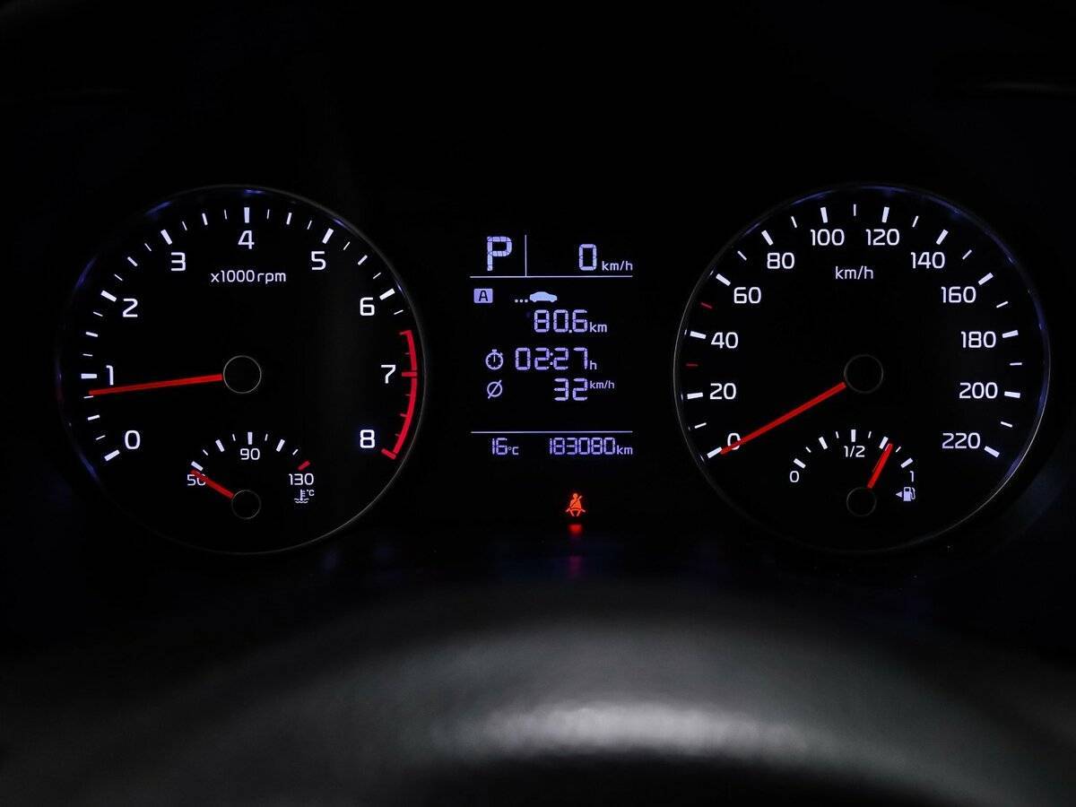 Kia Rio с пробегом — 2017 год. Фото: #9