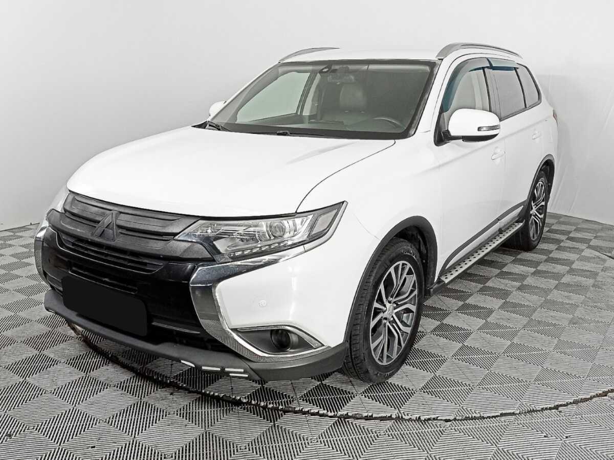 Mitsubishi Outlander с пробегом — 2018 год. Фото: #0