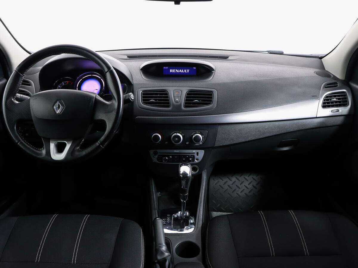 Renault Megane с пробегом — 2013 год. Фото: #9