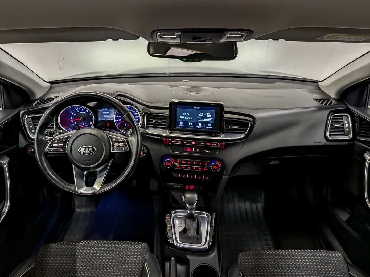 Kia Ceed с пробегом — 2019 год. Фото: #13