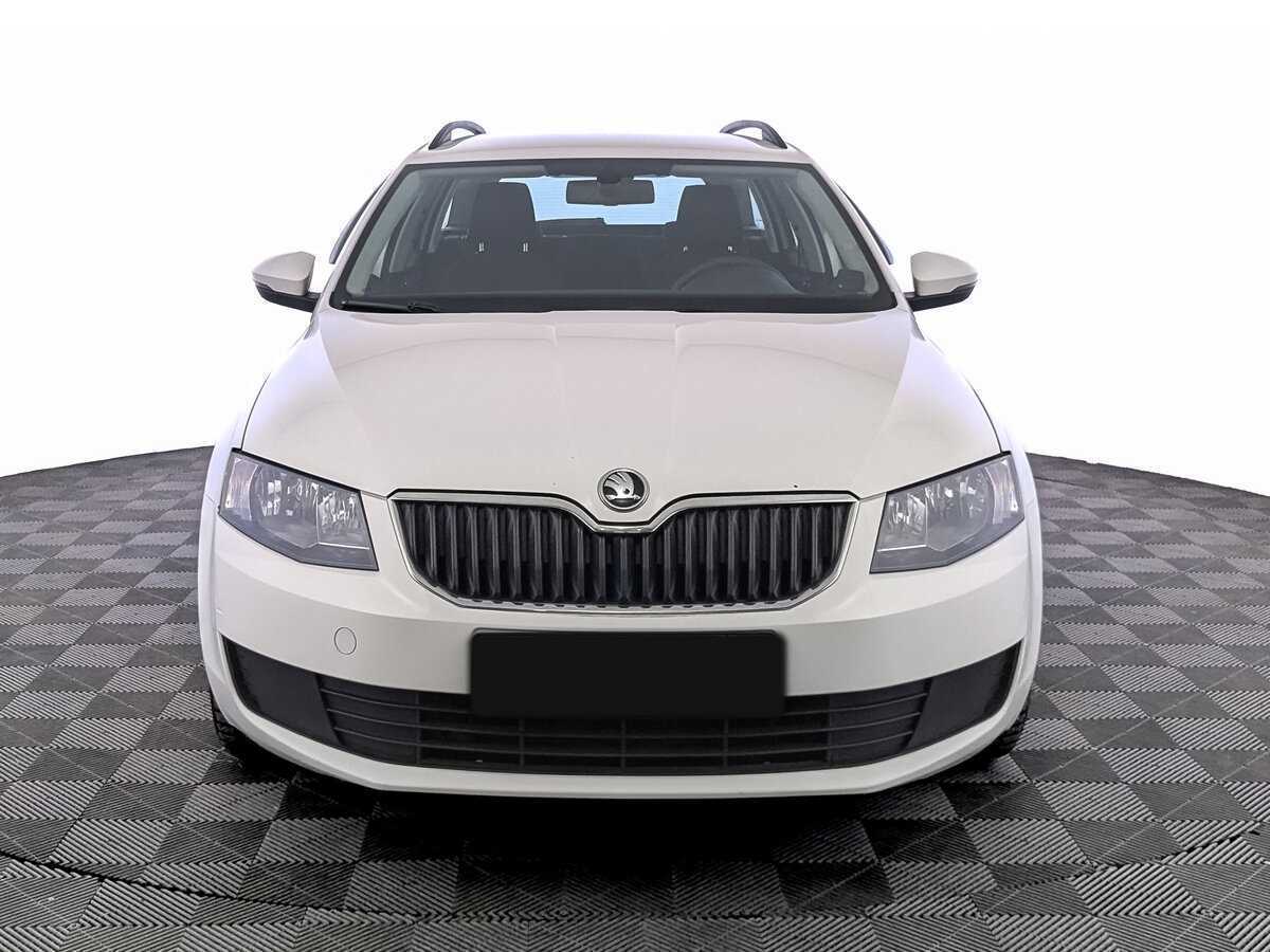 Skoda Octavia с пробегом — 2016 год. Фото: #1