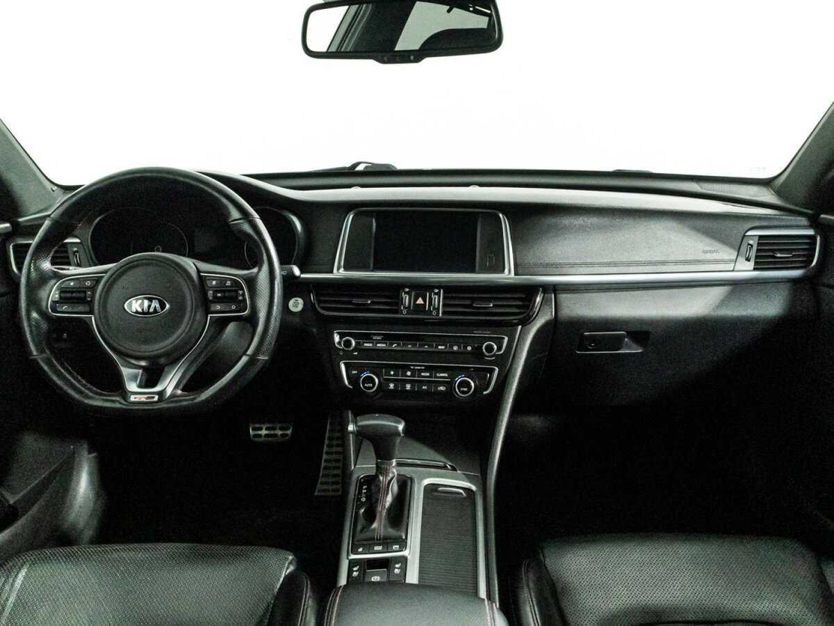 Kia Optima с пробегом — 2016 год. Фото: #11