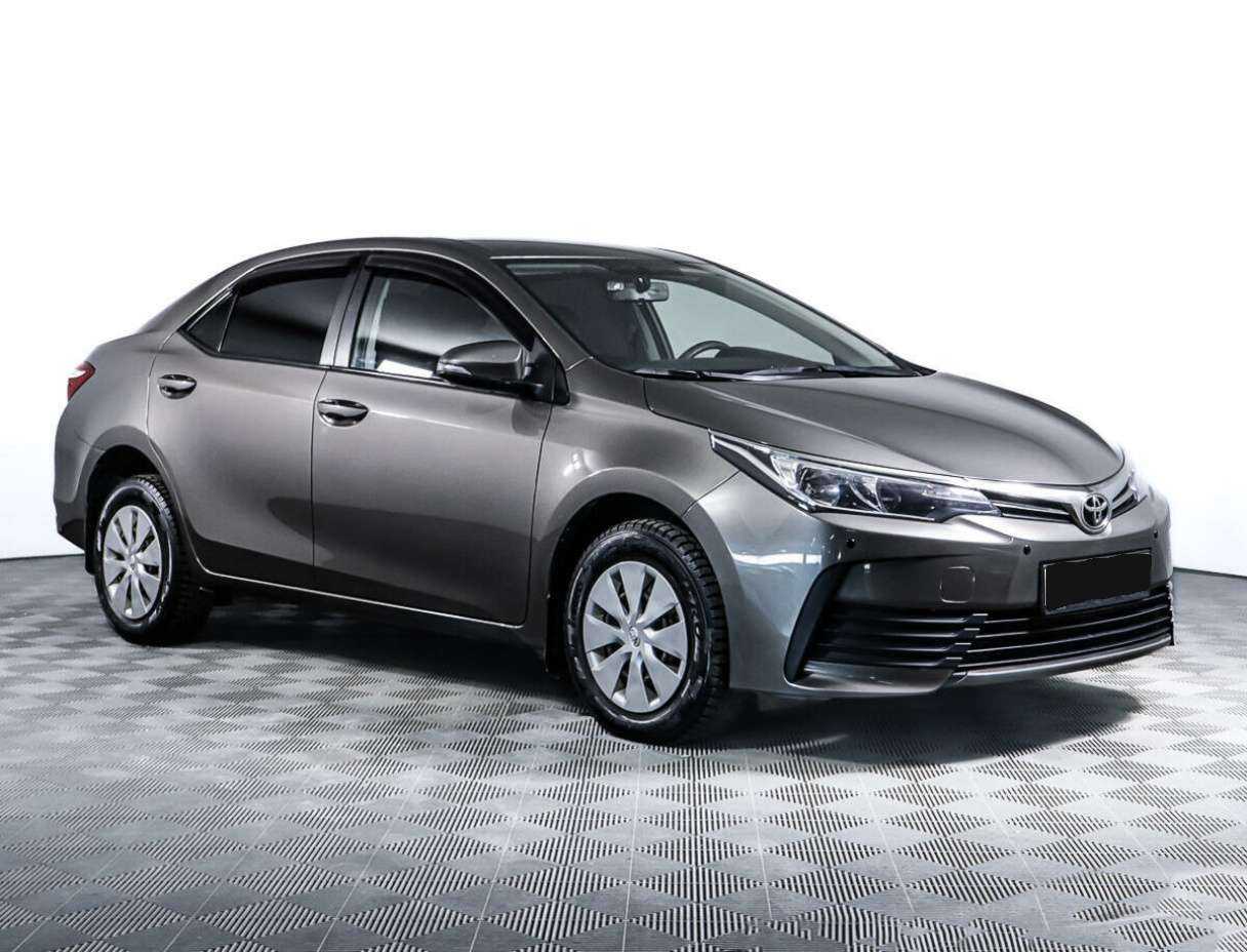 Toyota Corolla с пробегом — 2016 год. Фото: #2