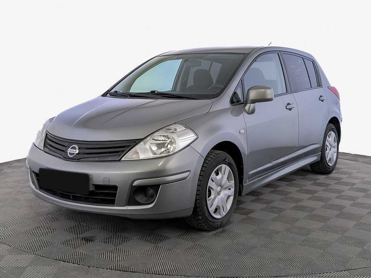 Nissan Tiida с пробегом — 2013 год. Фото: #0