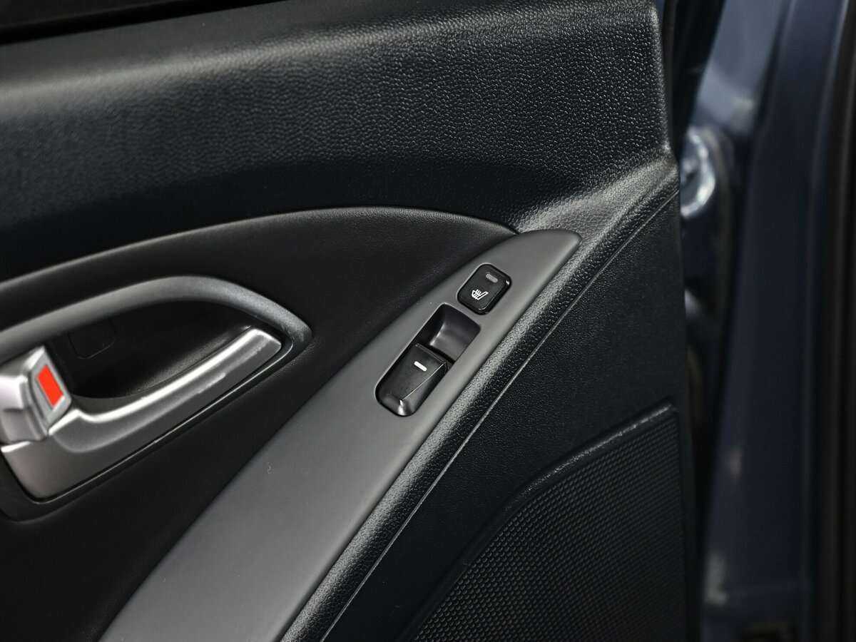 Hyundai ix35 с пробегом — 2012 год. Фото: #12