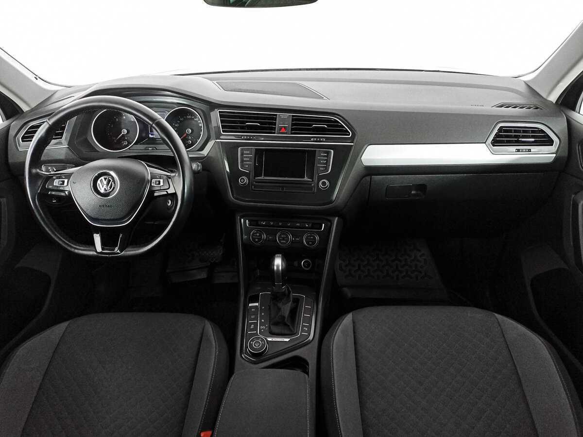 Volkswagen Tiguan с пробегом — 2017 год. Фото: #11