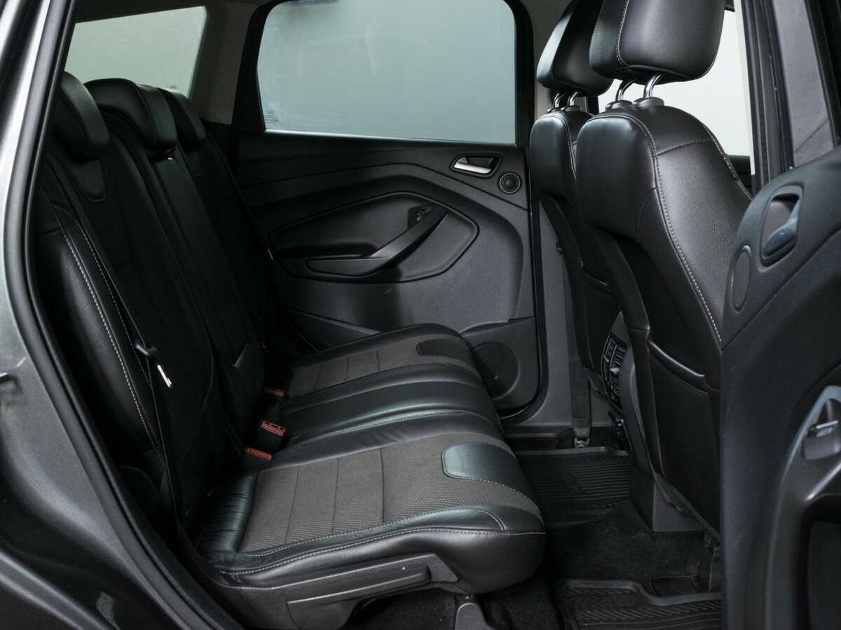 Ford Kuga с пробегом — 2016 год. Фото: #7