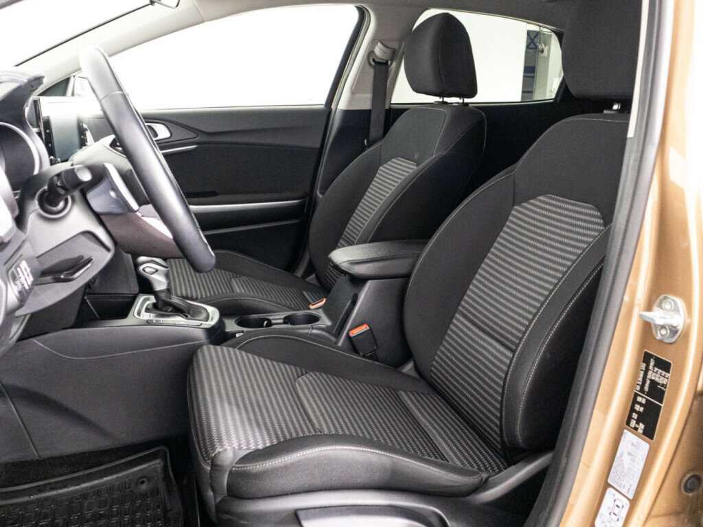 Kia XCeed с пробегом — 2021 год. Фото: #17