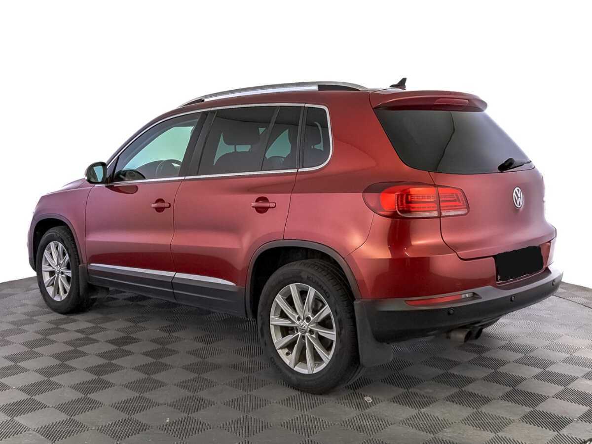 Volkswagen Tiguan с пробегом — 2014 год. Фото: #6