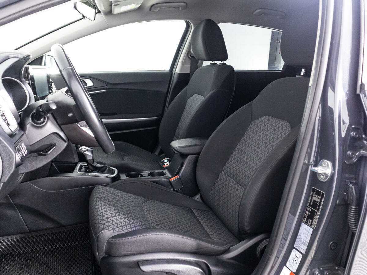 Kia Ceed с пробегом — 2022 год. Фото: #14