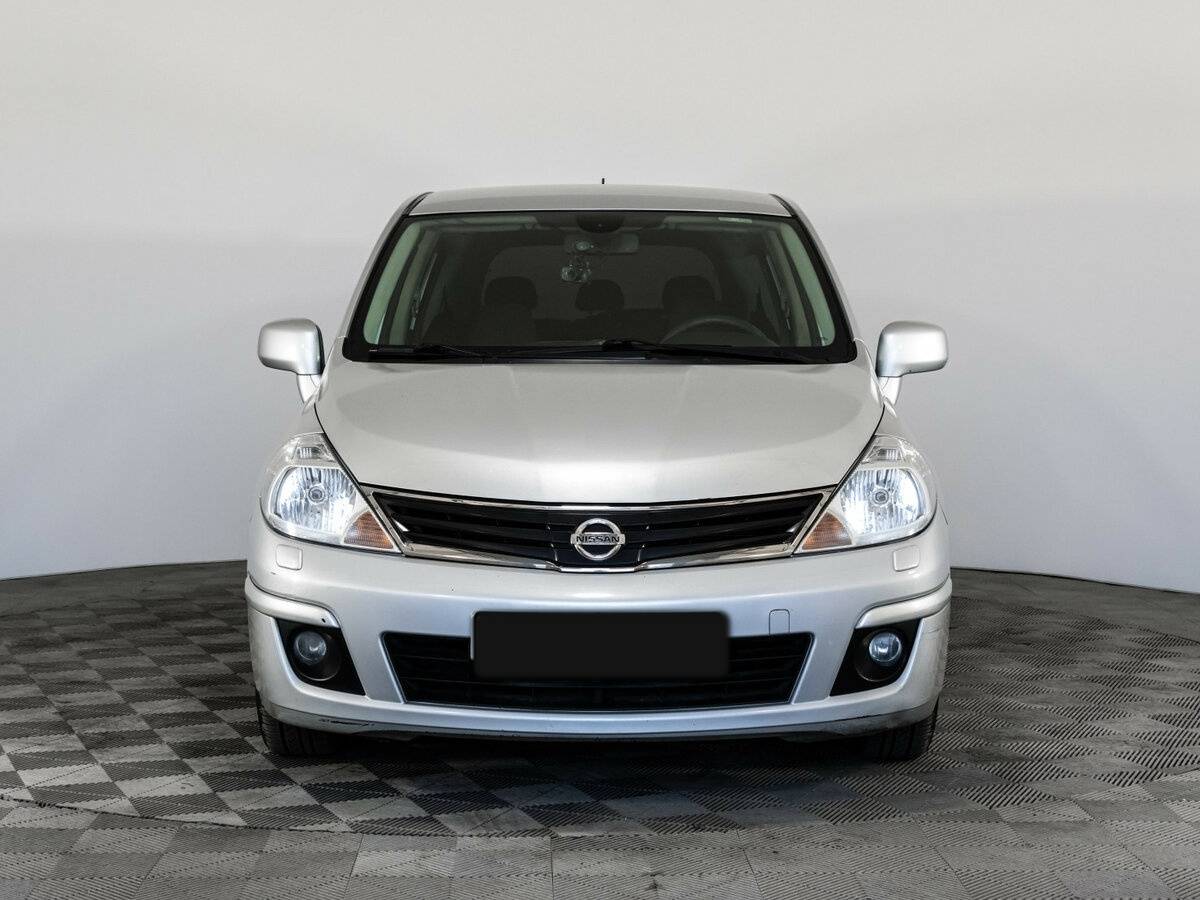 Nissan Tiida с пробегом — 2013 год. Фото: #1