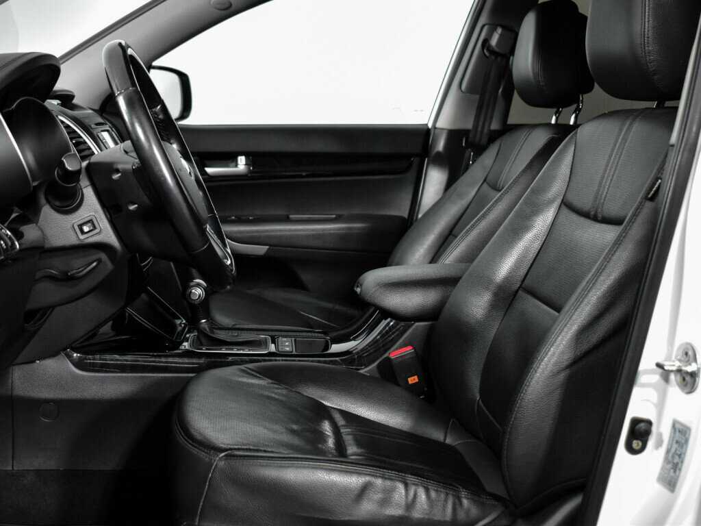 Kia Sorento с пробегом — 2017 год. Фото: #12