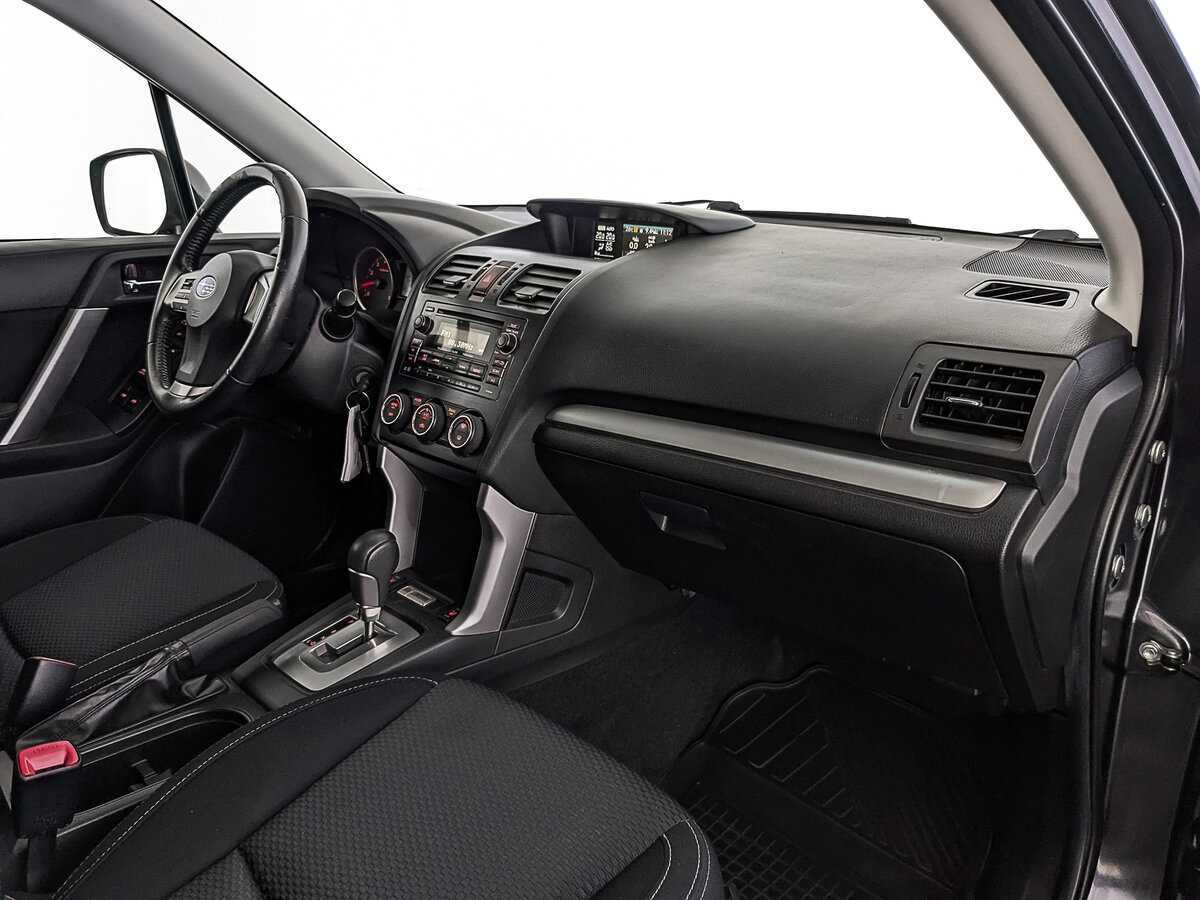 Subaru Forester с пробегом — 2013 год. Фото: #10