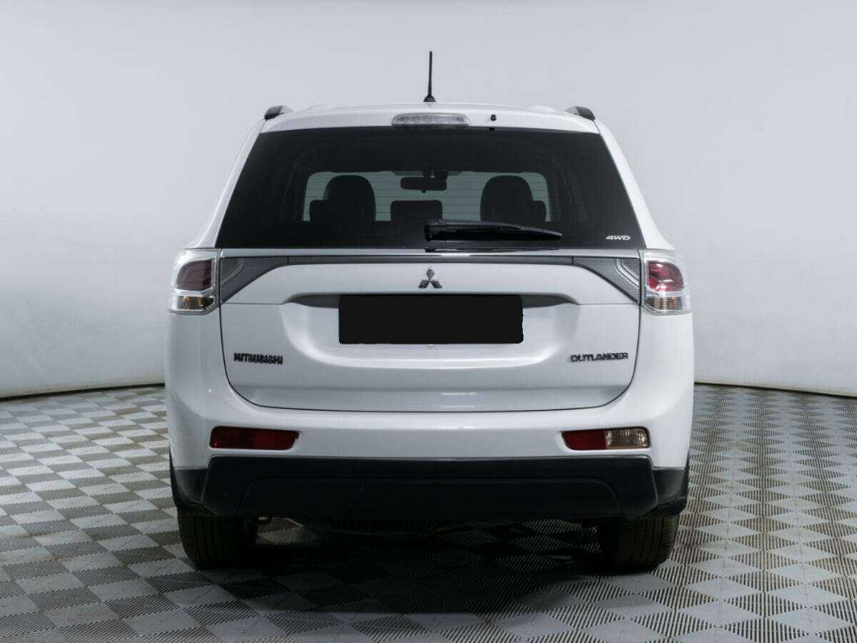 Mitsubishi Outlander с пробегом — 2012 год. Фото: #5