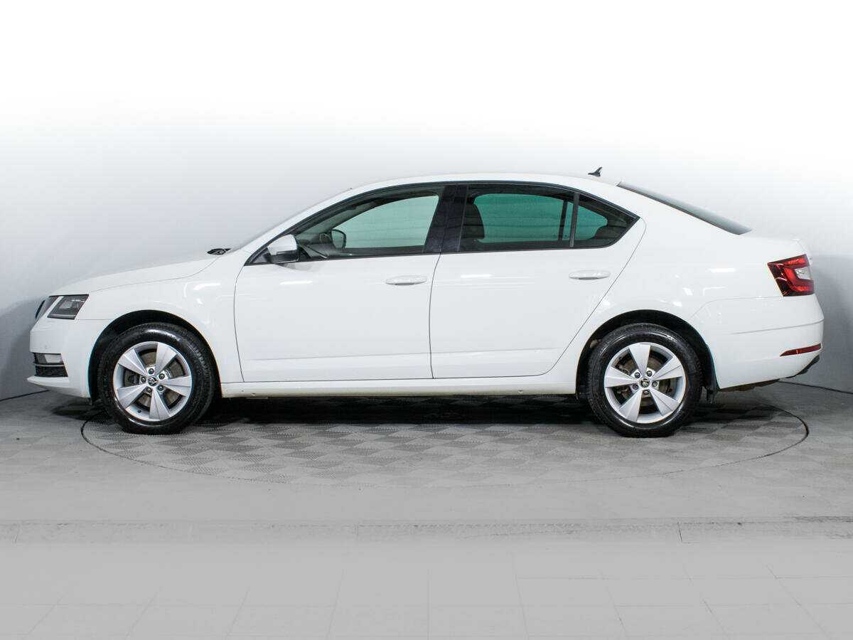 Skoda Octavia с пробегом — 2018 год. Фото: #7