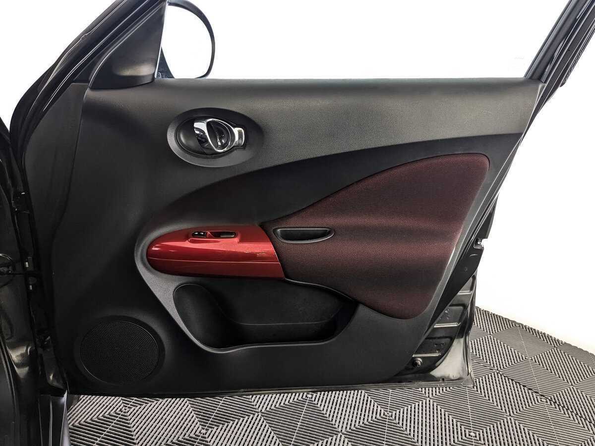 Nissan Juke с пробегом — 2014 год. Фото: #20