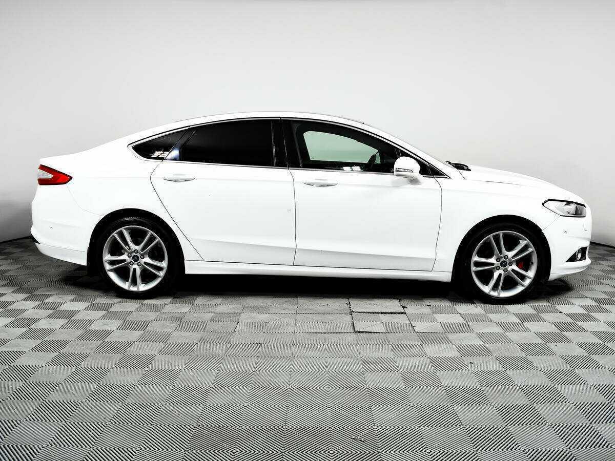 Ford Mondeo с пробегом — 2015 год. Фото: #3