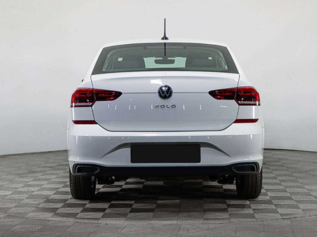 Volkswagen Polo с пробегом — 2022 год. Фото: #5