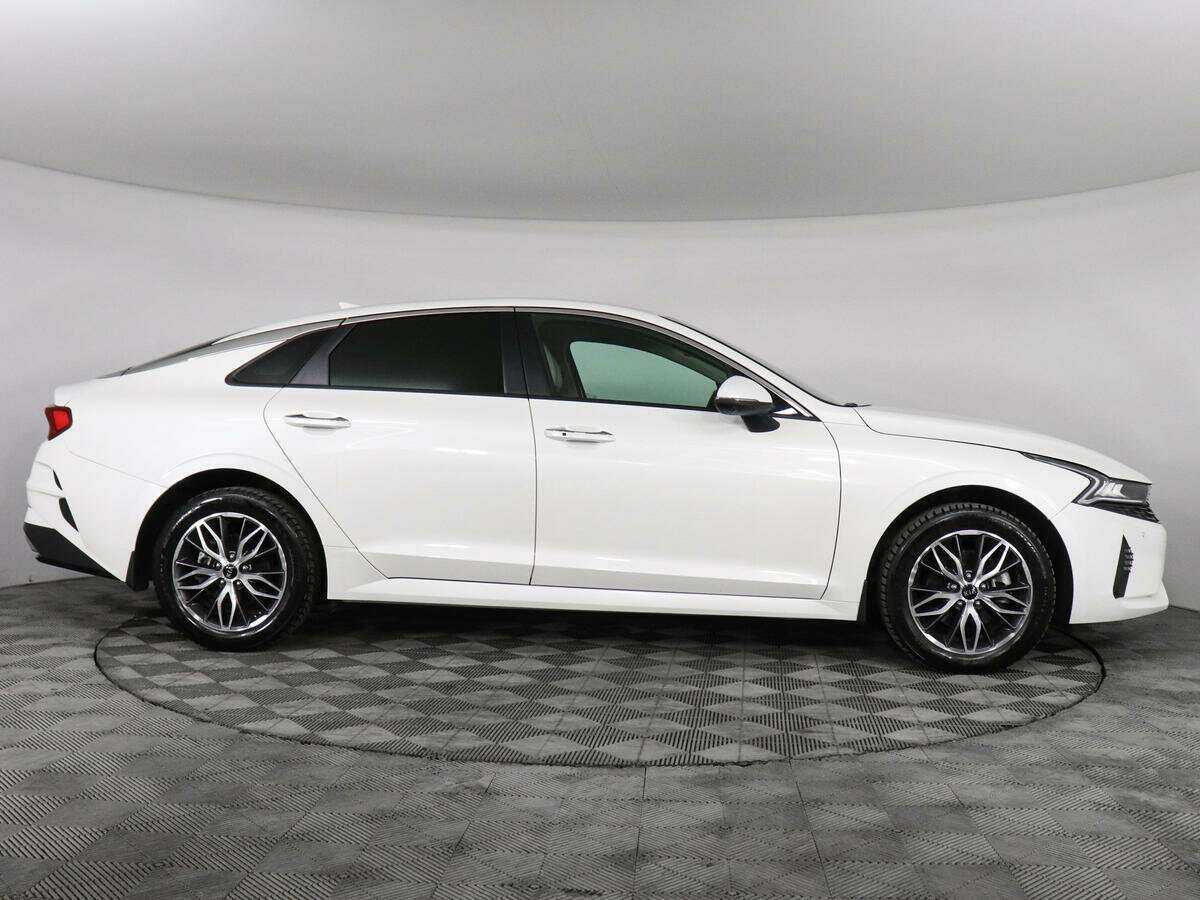 Kia K5 с пробегом — 2021 год. Фото: #3