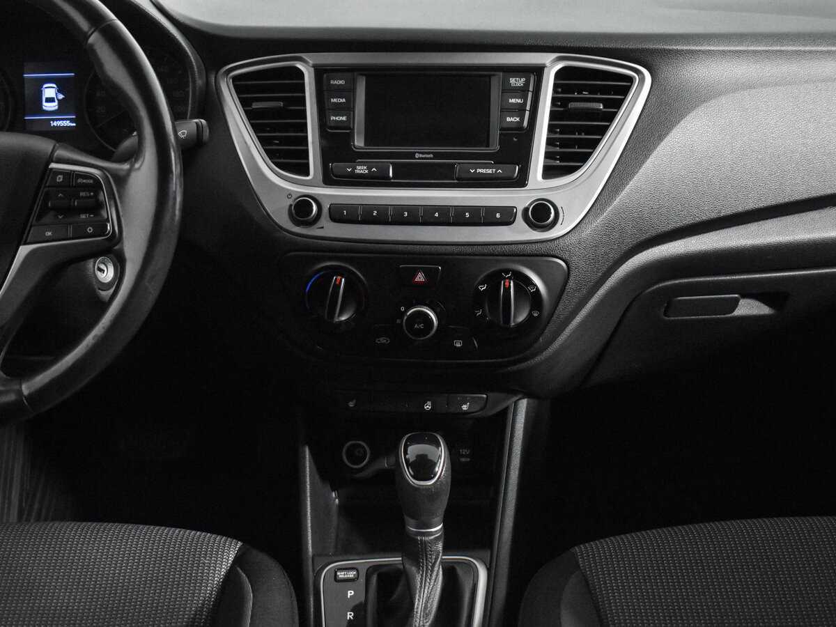 Hyundai Solaris с пробегом — 2019 год. Фото: #13