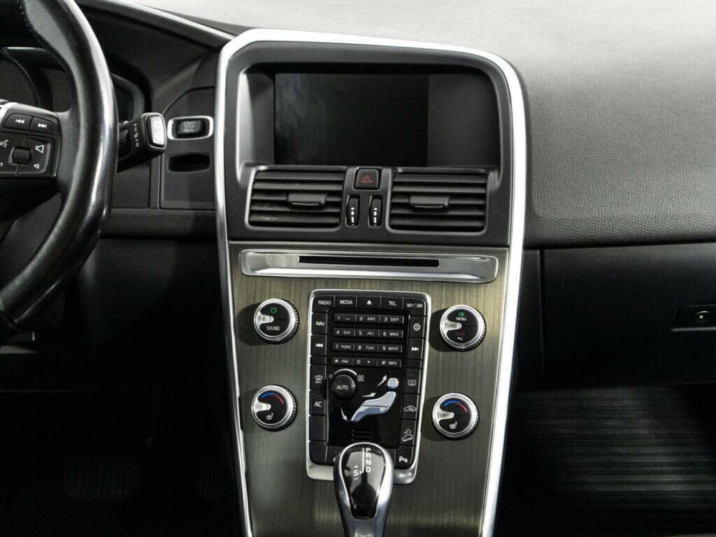 Volvo XC60 с пробегом — 2014 год. Фото: #13