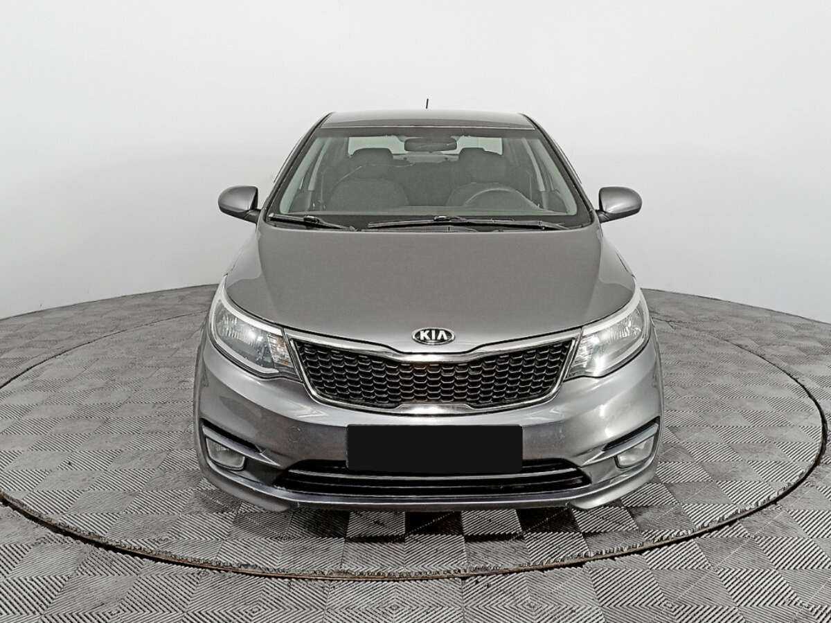 Kia Rio с пробегом — 2016 год. Фото: #1