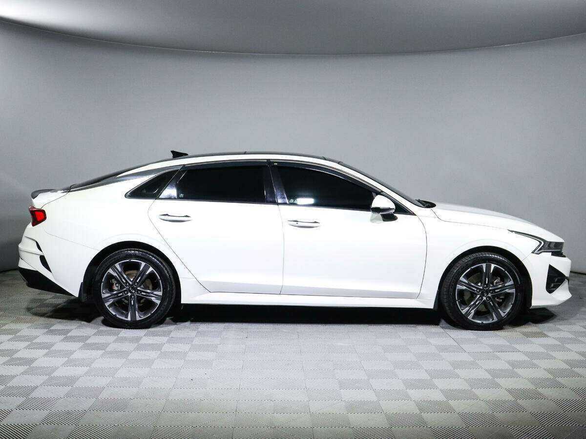Kia K5 с пробегом — 2020 год. Фото: #3