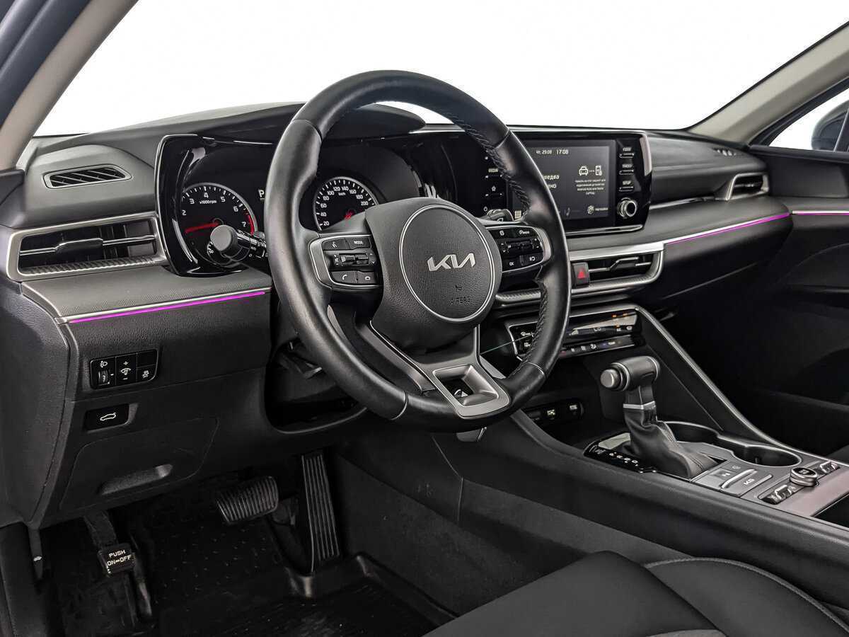 Kia K5 с пробегом — 2023 год. Фото: #10