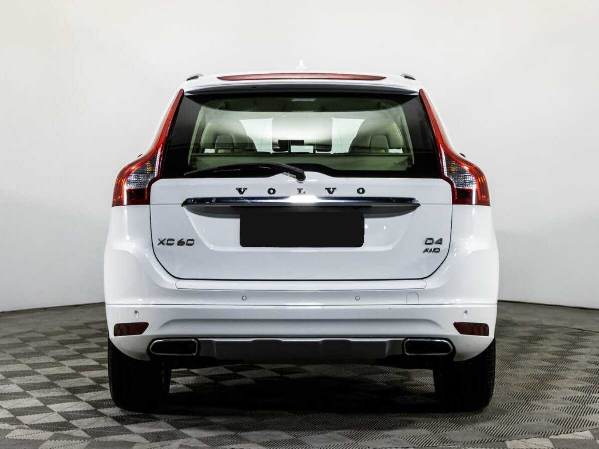 Volvo XC60 с пробегом — 2016 год. Фото: #4
