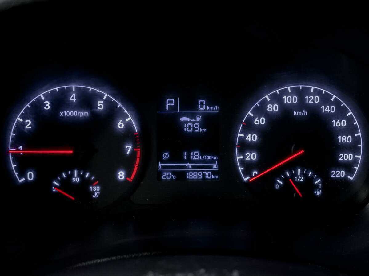 Hyundai Solaris с пробегом — 2018 год. Фото: #10