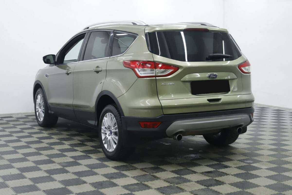 Ford Kuga с пробегом — 2016 год. Фото: #1