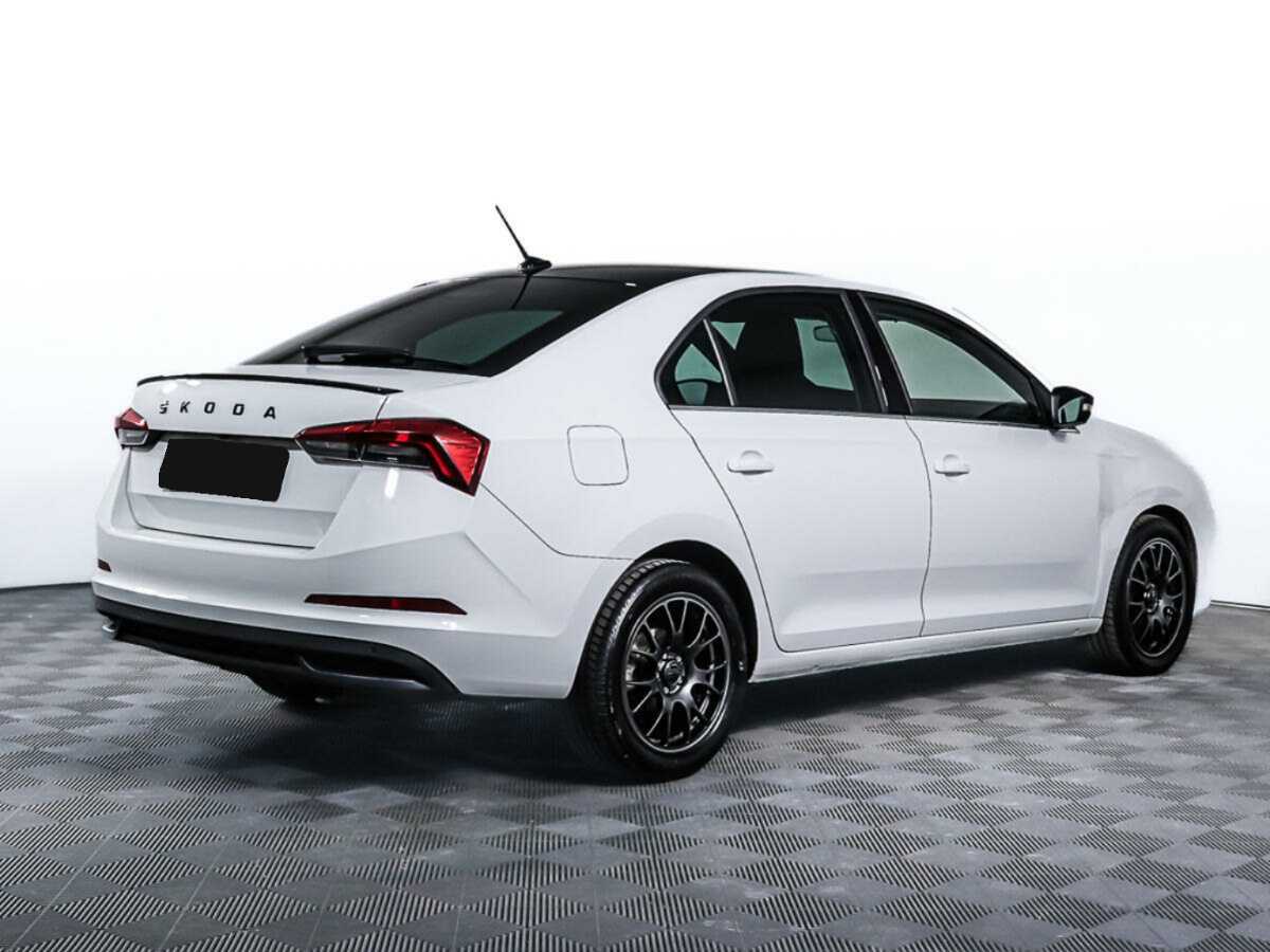 Skoda Rapid с пробегом — 2021 год. Фото: #4