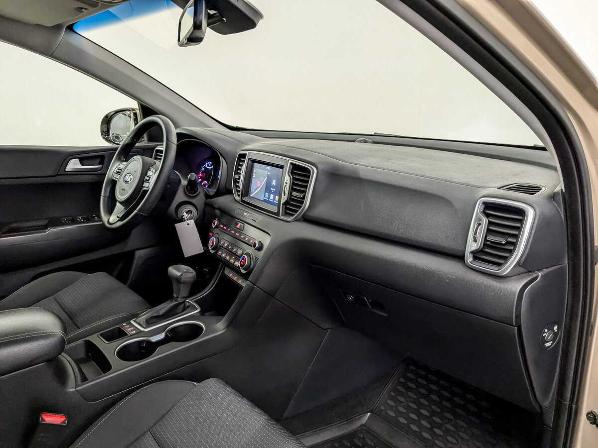 Kia Sportage с пробегом — 2017 год. Фото: #10