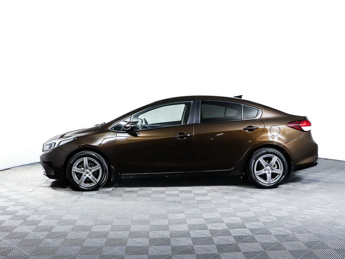 Kia Cerato с пробегом — 2017 год. Фото: #7