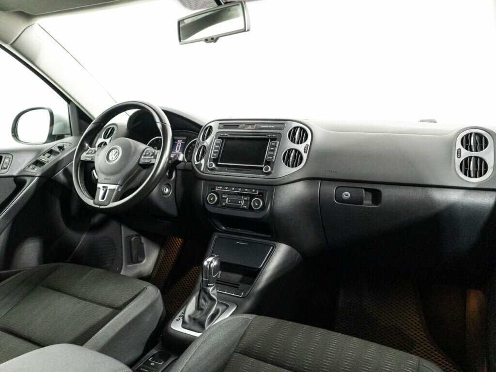 Volkswagen Tiguan с пробегом — 2014 год. Фото: #8