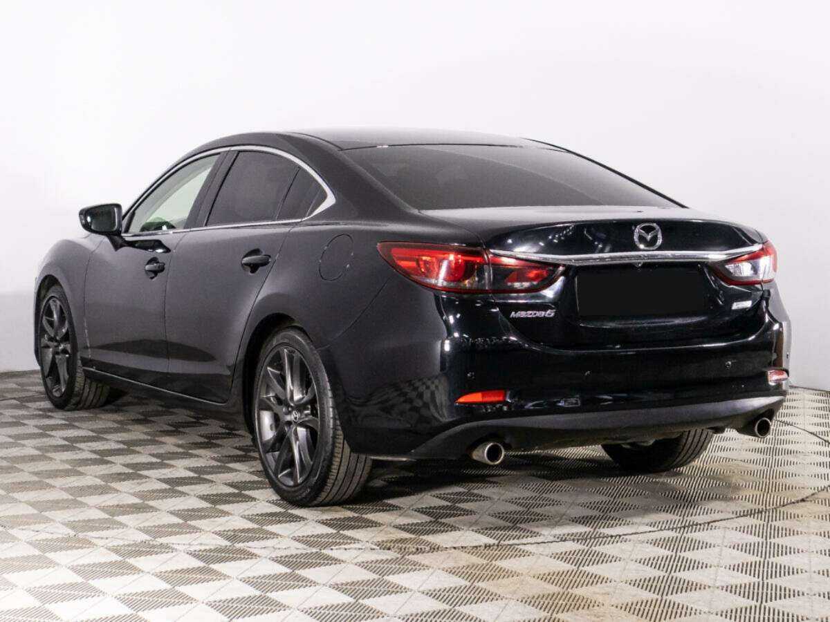 Mazda 6 с пробегом — 2015 год. Фото: #6