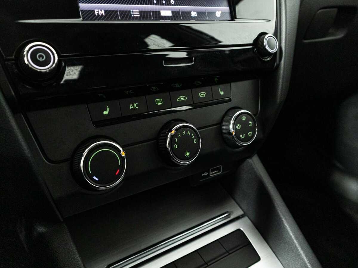 Skoda Octavia с пробегом — 2019 год. Фото: #14