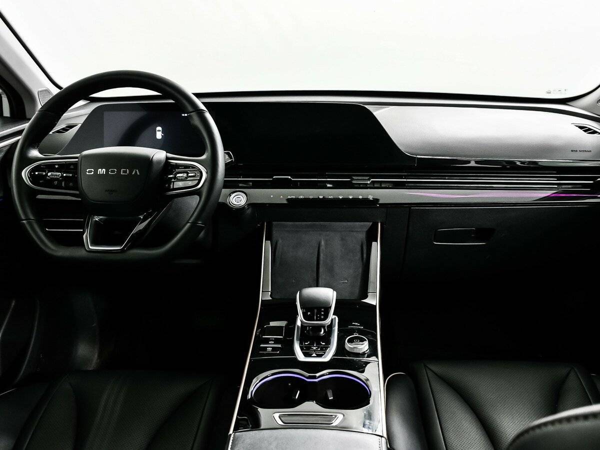 OMODA C5 с пробегом — 2023 год. Фото: #10