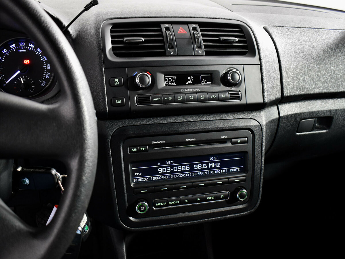 Skoda Fabia с пробегом — 2012 год. Фото: #17