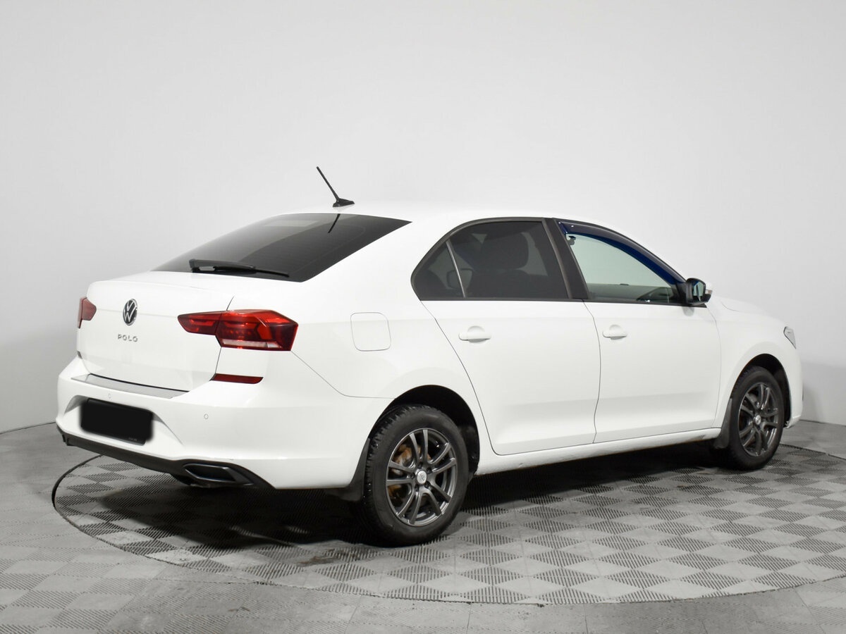 Volkswagen Polo с пробегом — 2020 год. Фото: #4