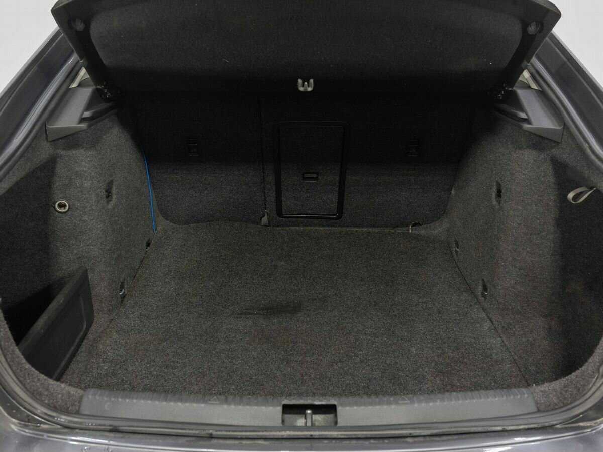 Skoda Octavia с пробегом — 2013 год. Фото: #20