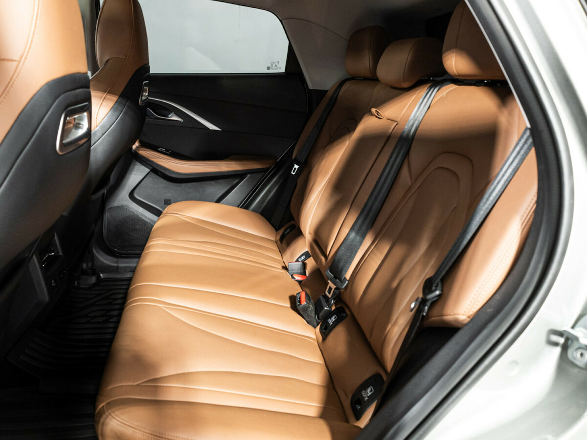 OMODA C5 с пробегом — 2023 год. Фото: #9