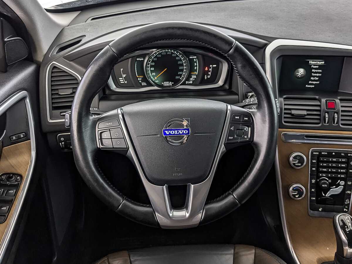Volvo XC60 с пробегом — 2014 год. Фото: #21
