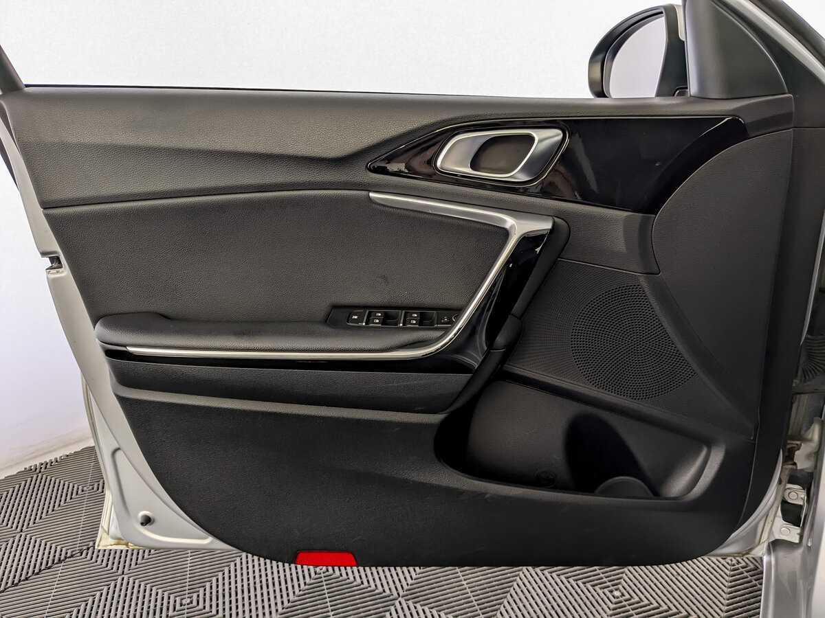 Kia Ceed с пробегом — 2018 год. Фото: #14