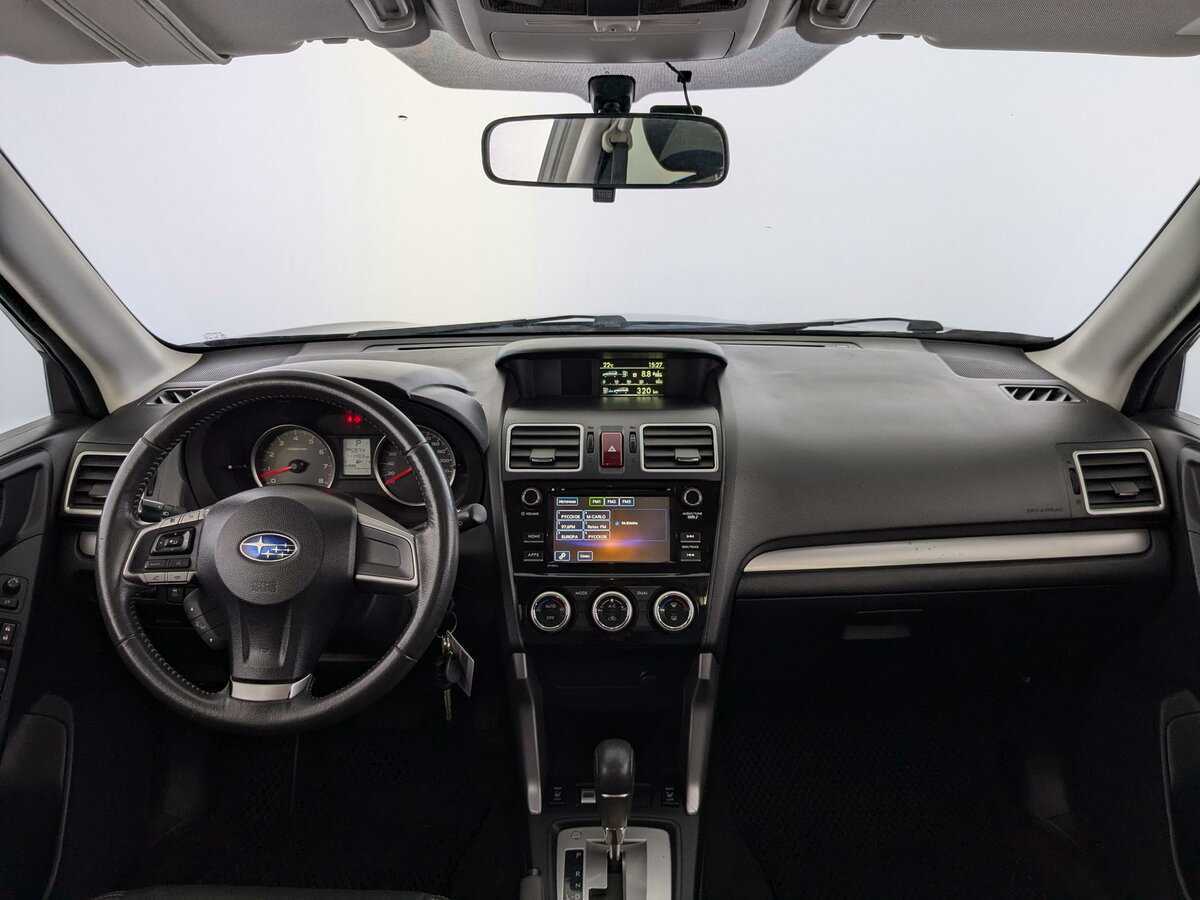Subaru Forester с пробегом — 2015 год. Фото: #11